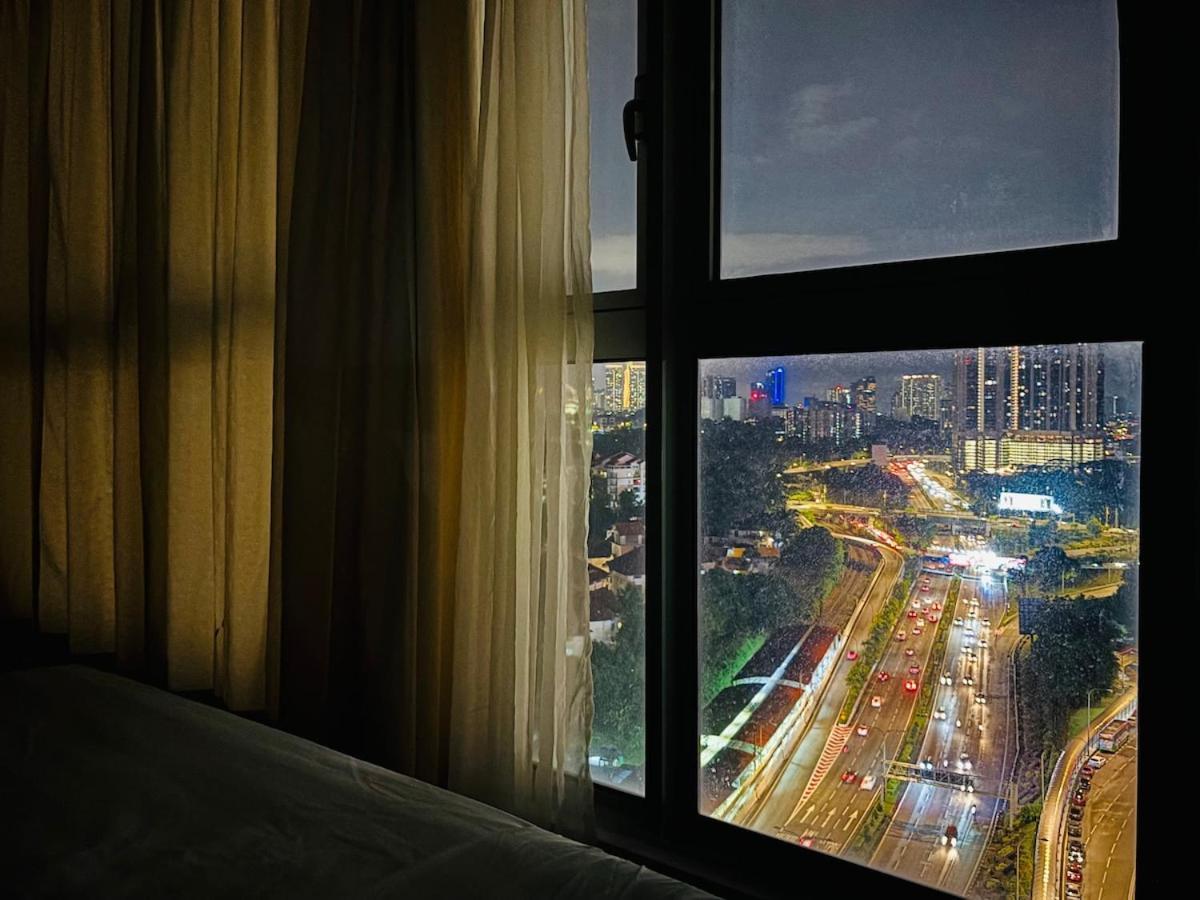 Regalia Upper View By Willow Homes クアラルンプール 部屋 写真