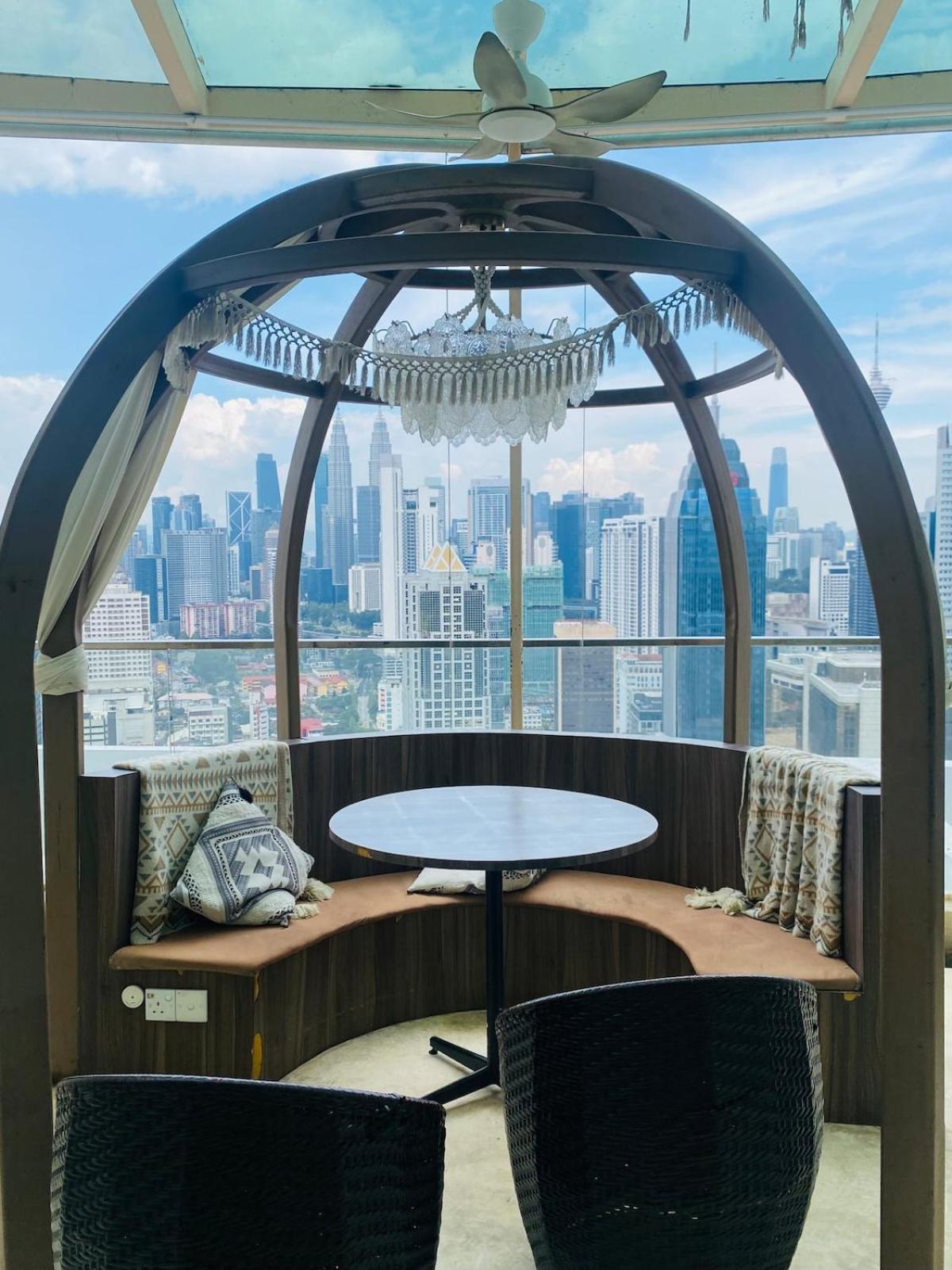 Regalia Upper View By Willow Homes クアラルンプール エクステリア 写真